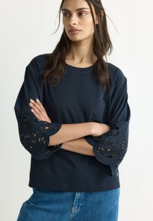 98570 8800 NAVY